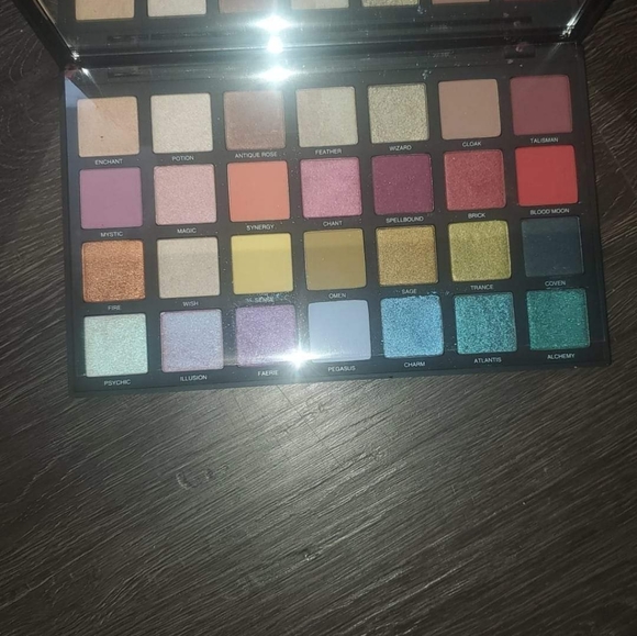 2 sephora pro palettes - Picture 2 of 2